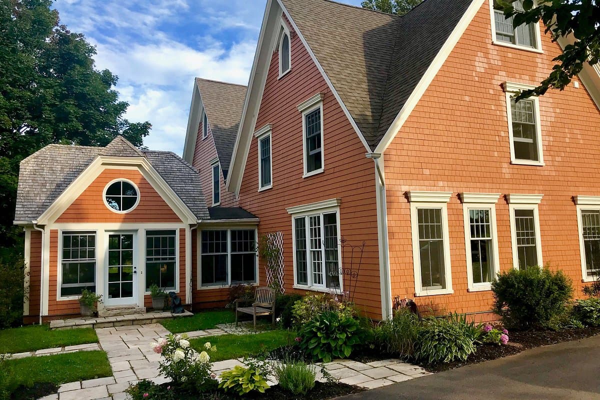 FarmHouse Inn PEI