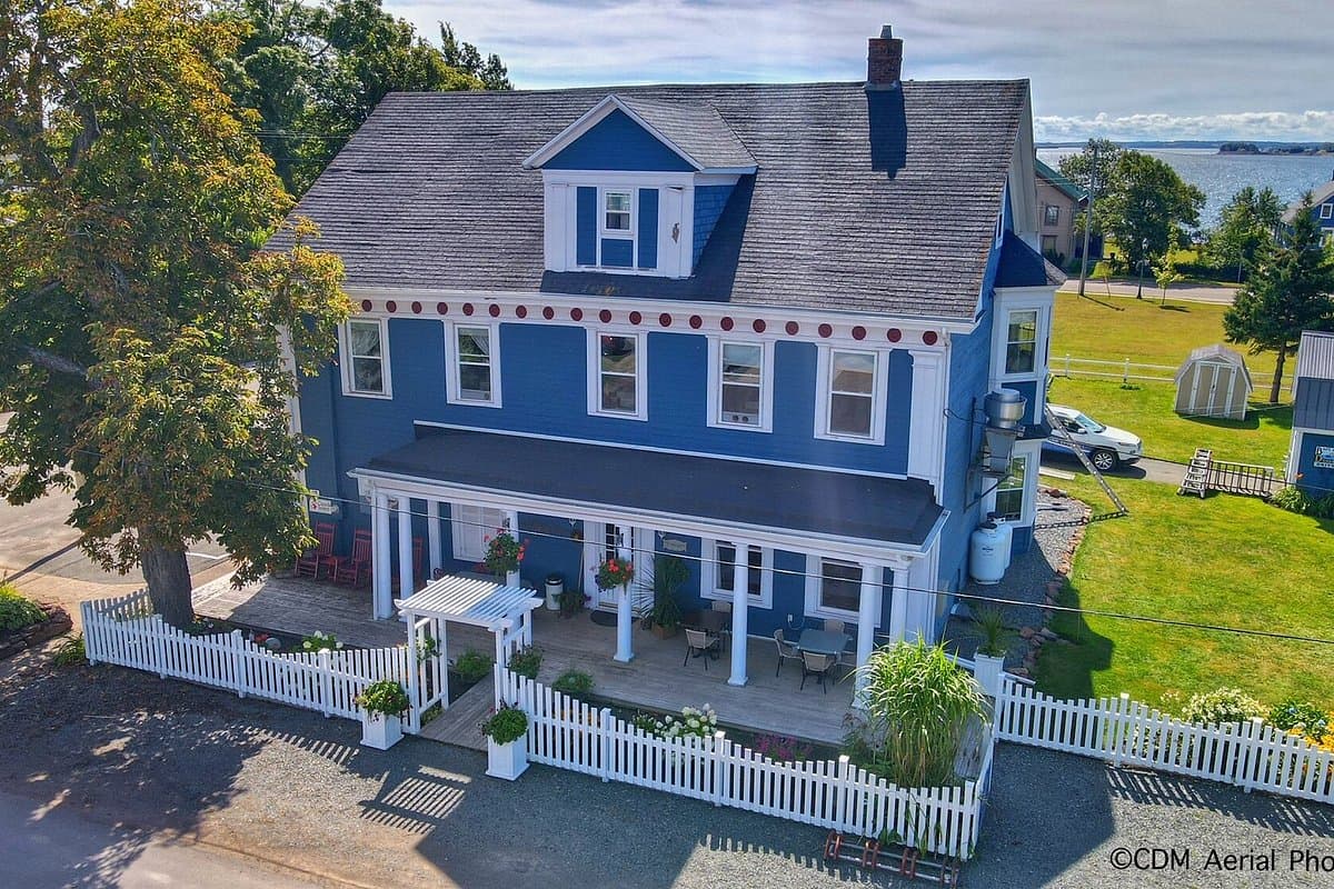 The Georgetown Inn & Restaurant